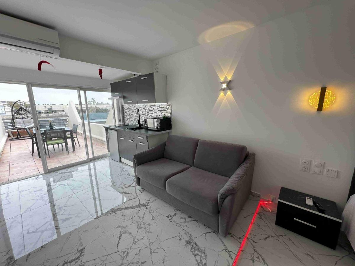 Fetish Studio Agde Εξωτερικό φωτογραφία